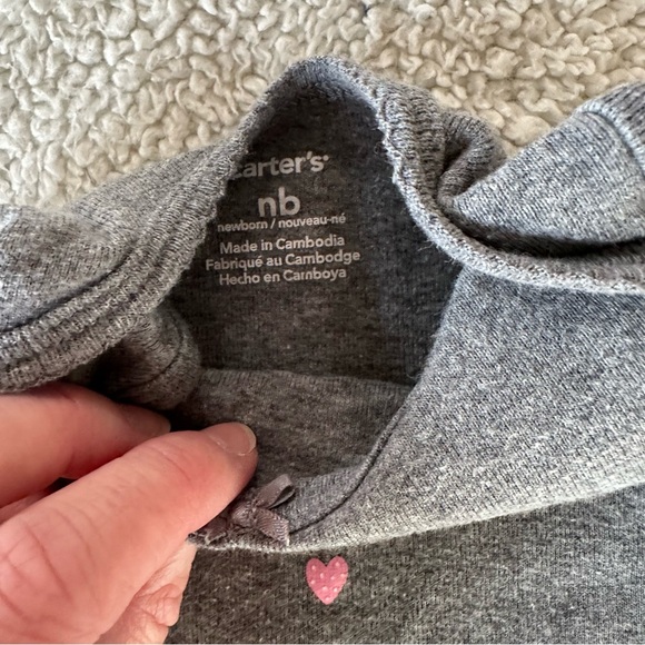 Bundle of Newborn Onsies - Picture 10 of 14